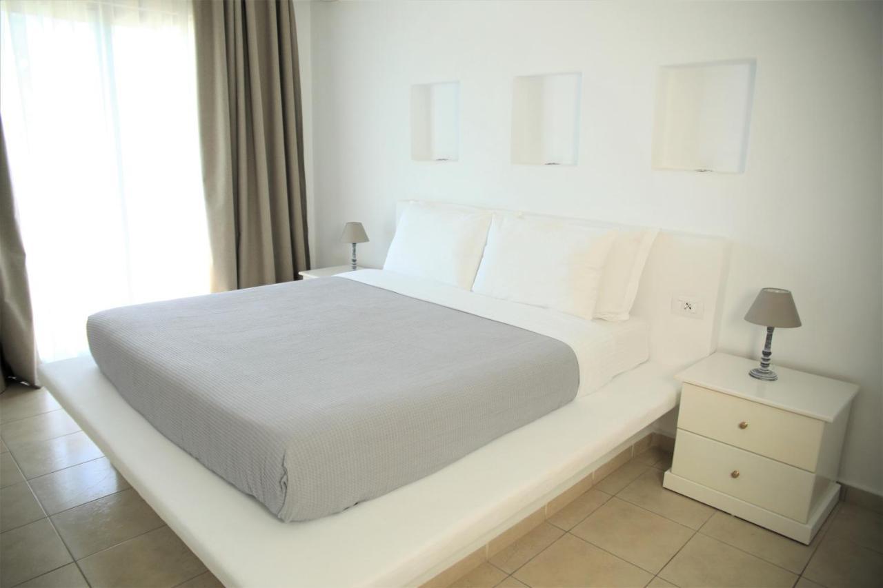 Harmony Hotel Sarande Exterior photo