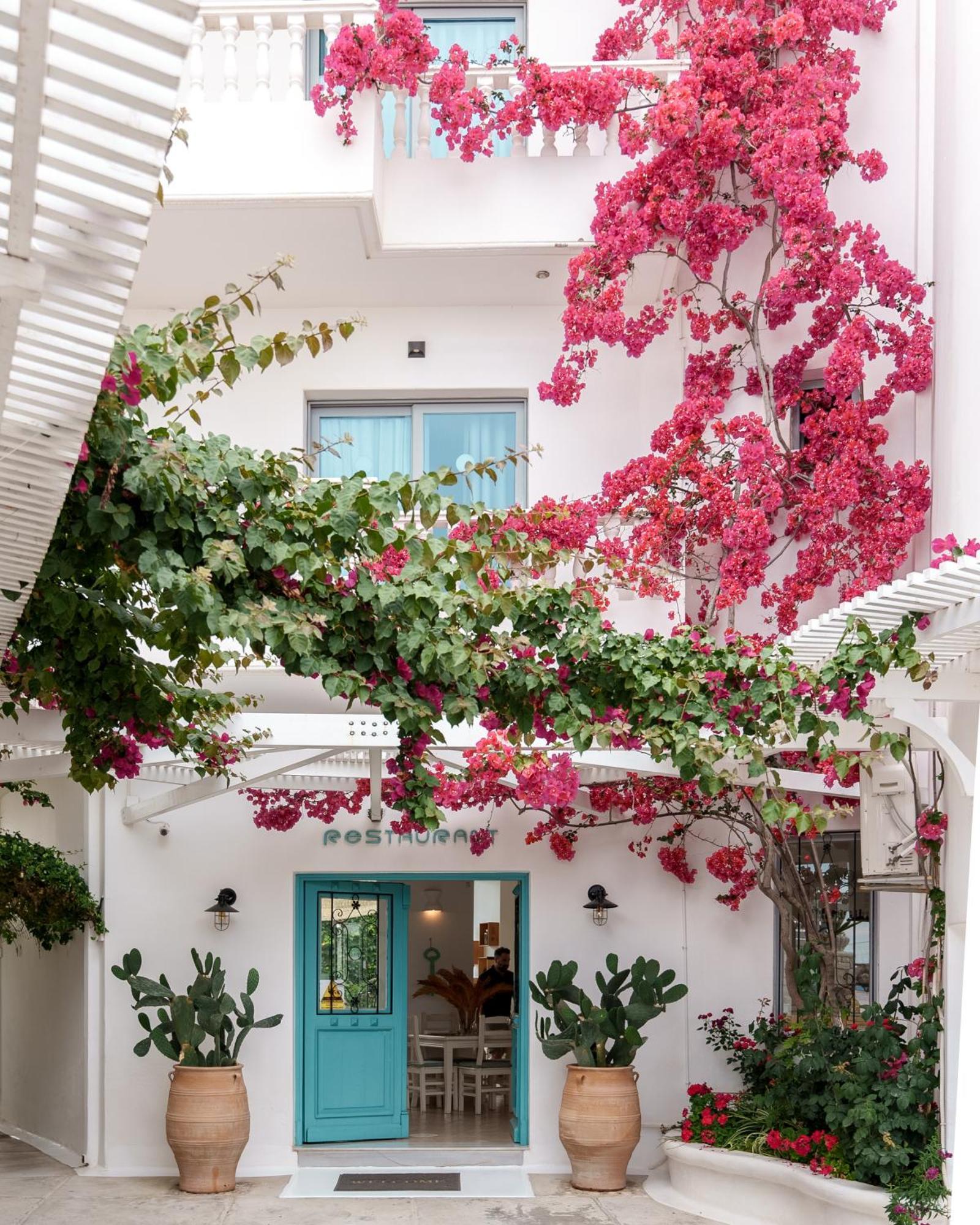 Harmony Hotel Sarande Exterior photo